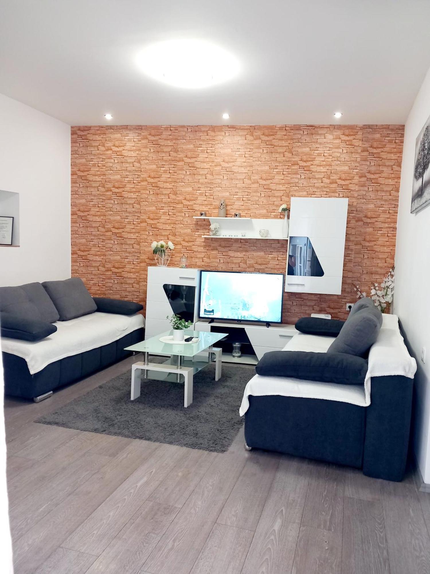 סלאבונסקי ברוד Apartment Centar מראה חיצוני תמונה